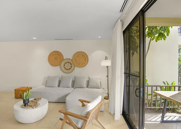 Palma Serena Condo, Pools & Near Coco