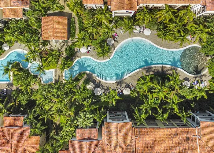 Palma Serena Condo, Pools & Near